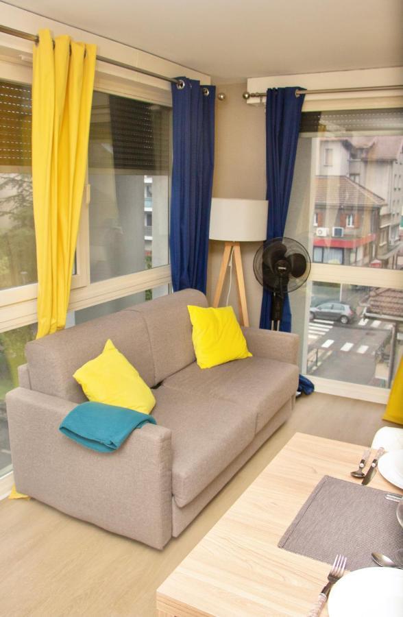 Appartement Entre Geneve Et Chamonix Au Pied Des Montagnes Cluses Eksteriør billede